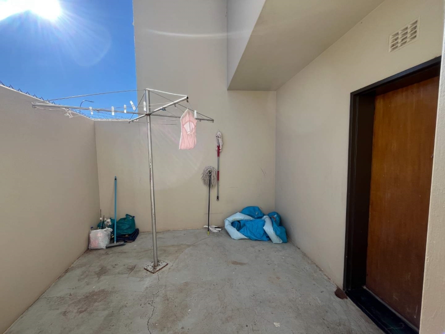 2 Bedroom Property for Sale in Middelpos Northern Cape